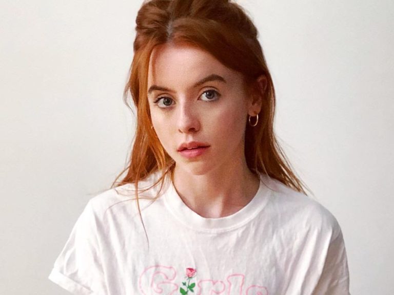 Rosie Day Biography, Age, Height, Affairs, Facts, Net Worth - StarsWiki