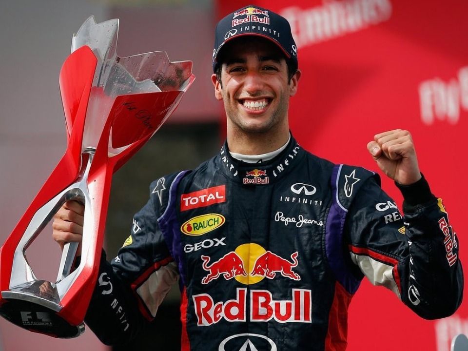Daniel Ricciardo Biography, Age, Height, Facts, Net Worth - StarsWiki