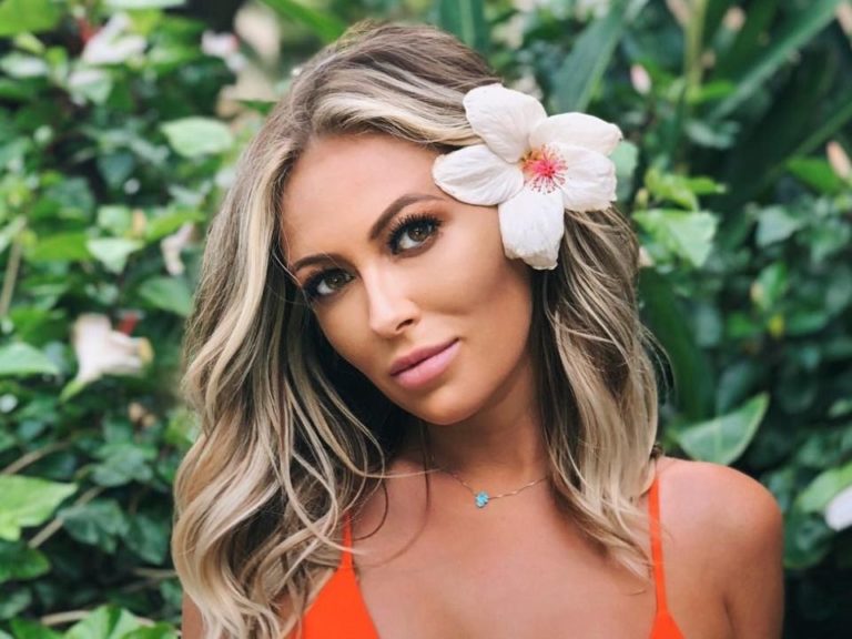 Paulina Gretzky Biography, Age, Height, Husband, Net Worth - StarsWiki
