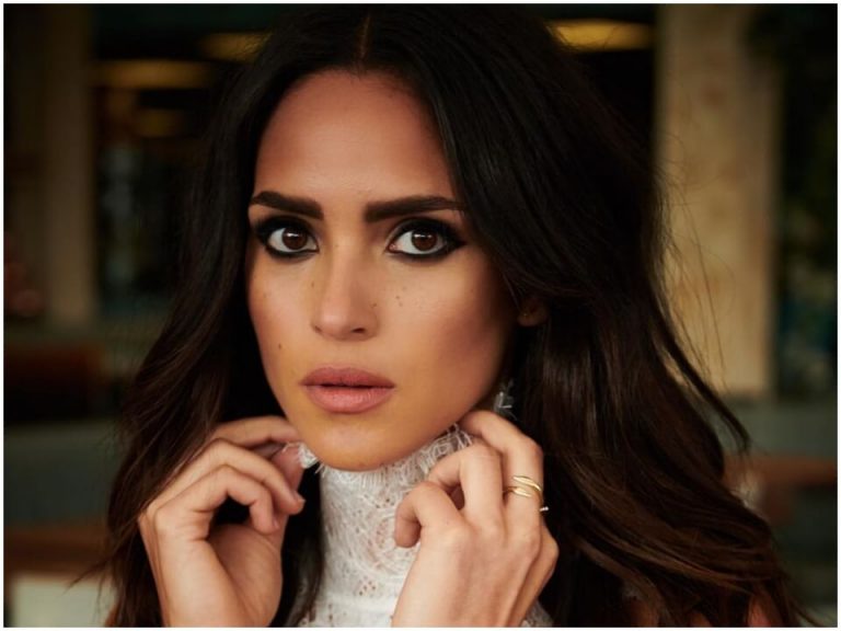 Adria Arjona Biography, Net Worth, Age, Height and More - StarsWiki